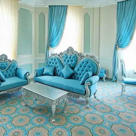 Royal Grand אתר נופש 4*