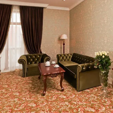 Royal Grand אתר נופש 4*