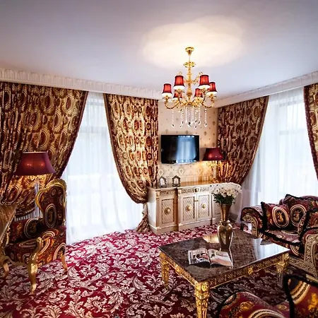 אתר נופש Royal Grand