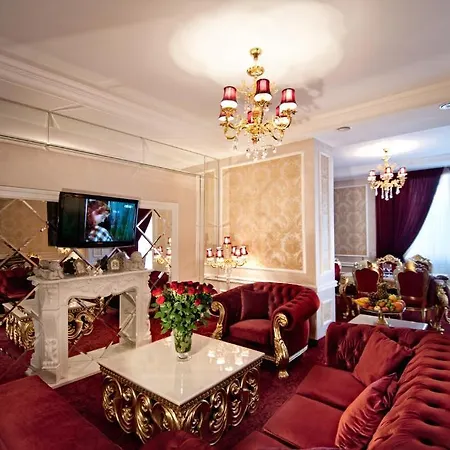 אתר נופש Royal Grand 4*