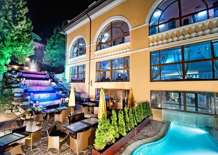 Royal Grand Resort 4*