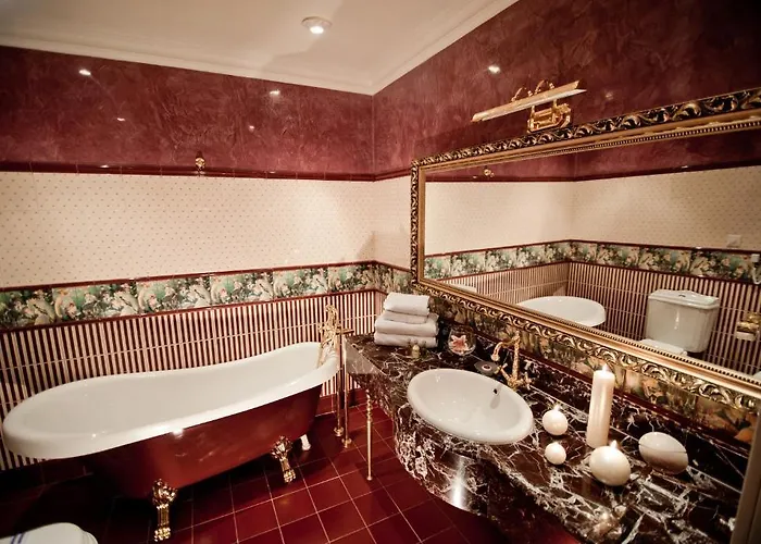 Royal Grand 4*