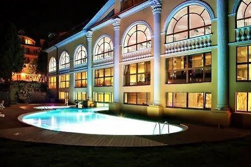 Royal Grand