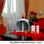 Royal Grand Semesteranläggning (resort)