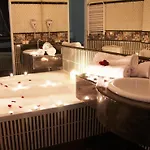 Royal Grand