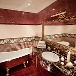 Royal Grand 4*
