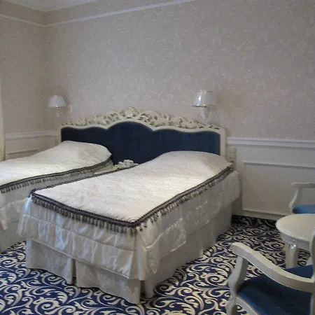 Royal Grand リゾート 4*
