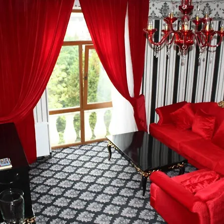 Royal Grand リゾート 4*
